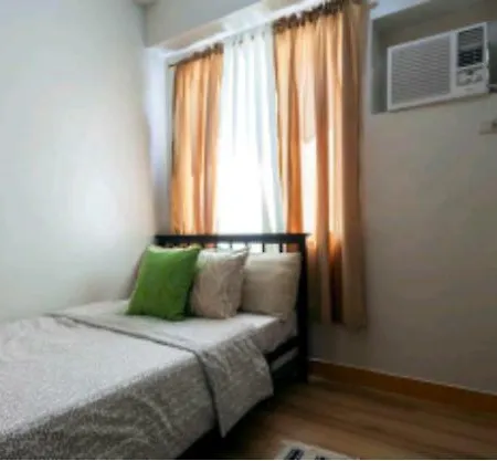 Kelly At Trees Residences